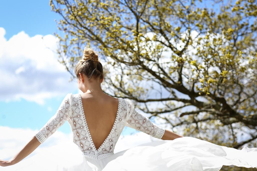 Robes de mariée : Carmen - Collection permanente - Marie Laporte - Créatrice de robes de mariée sur mesure - Paris