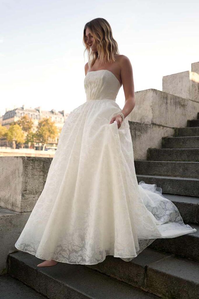 Robes de mariée : Bir hakeim - Paris mon amour - Marie Laporte - Créatrice de robes de mariée sur mesure - Paris