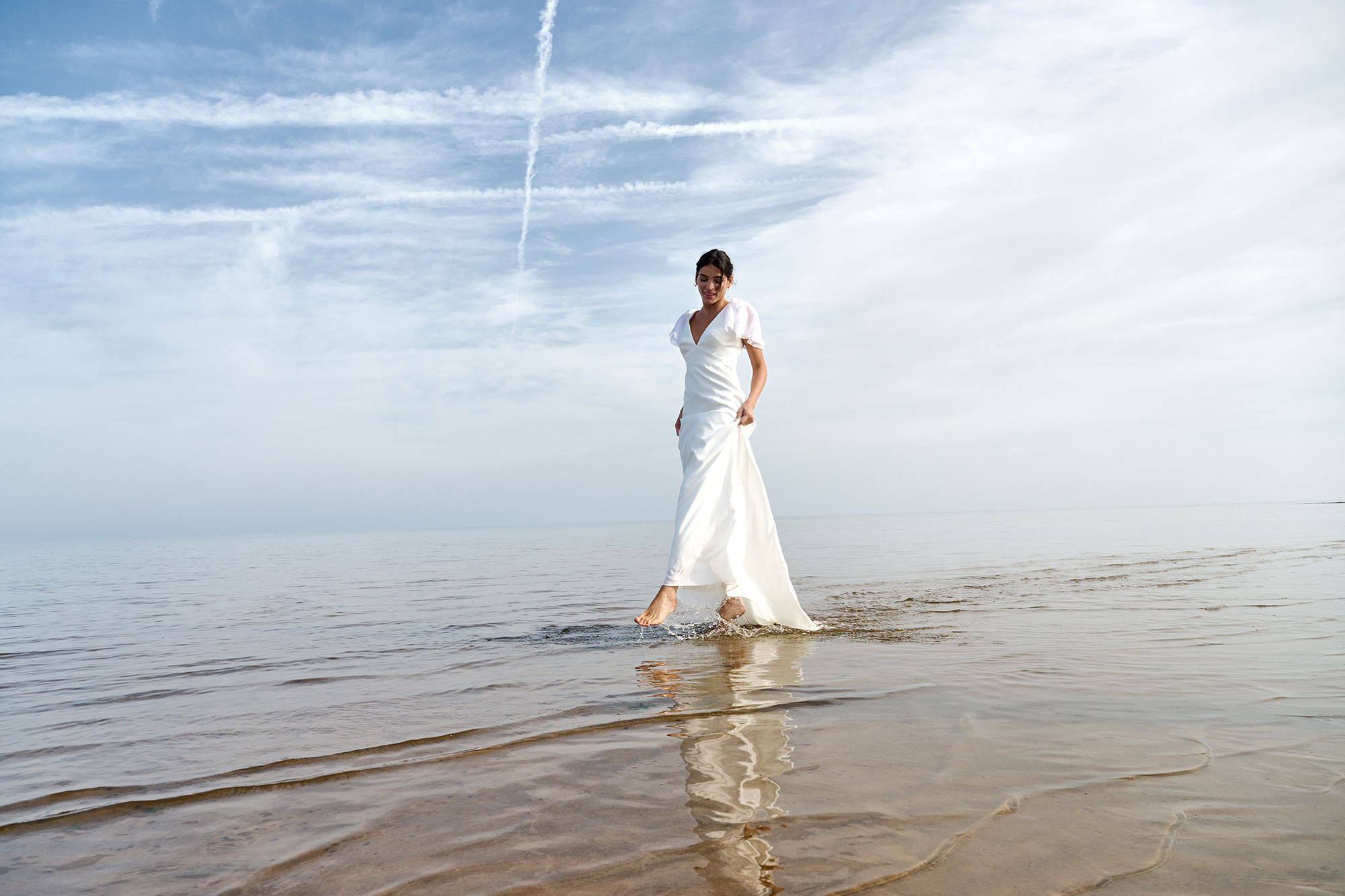 Robes de mariée : L’Unique - Au fil de l'eau - Marie Laporte - Créatrice de robes de mariée sur mesure - Paris