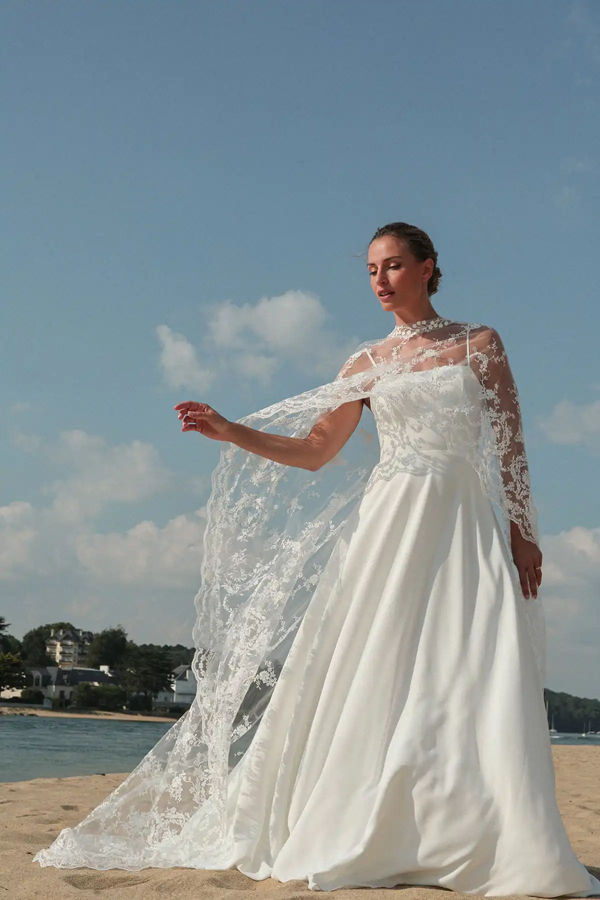 Robes de mariée : Caline - L'heure dorée - Marie Laporte - Créatrice de robes de mariée sur mesure - Paris