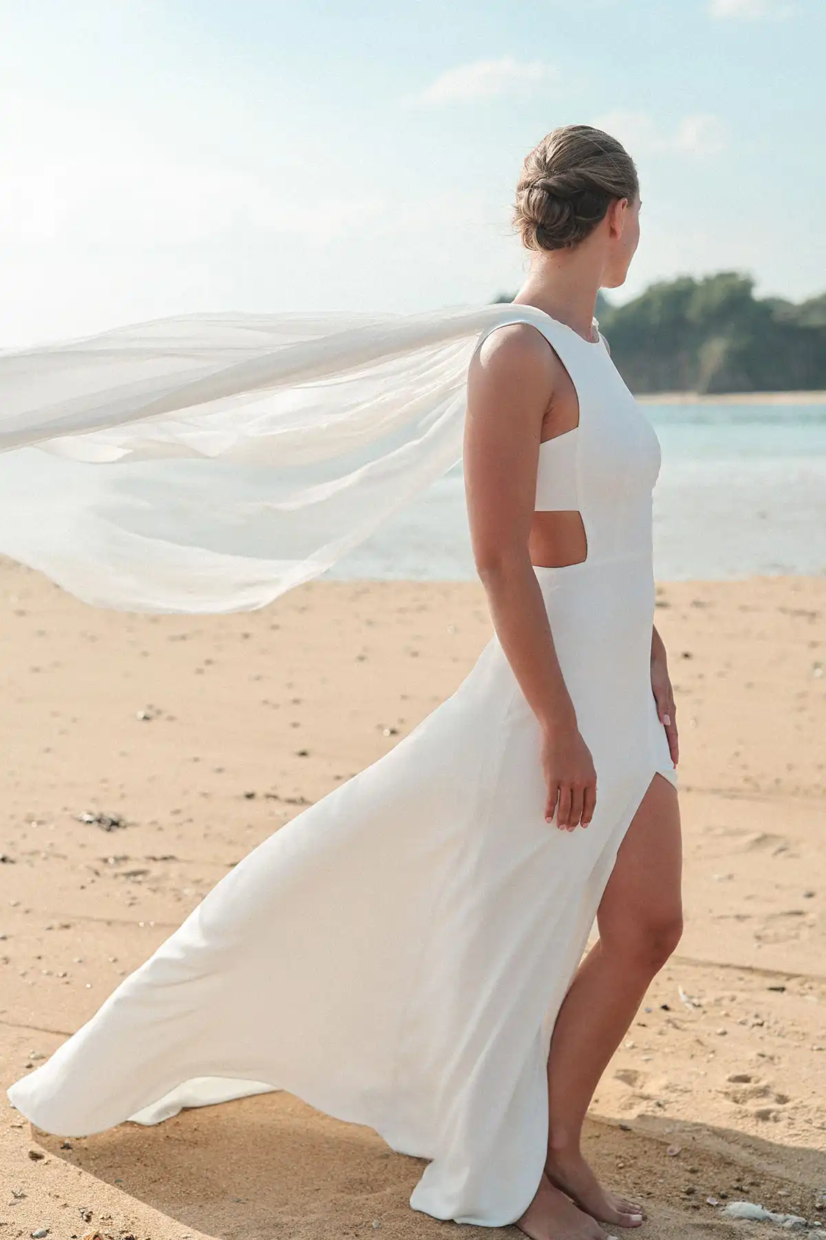 Robes de mariée : Confidence - L'heure dorée - Marie Laporte - Créatrice de robes de mariée sur mesure - Paris