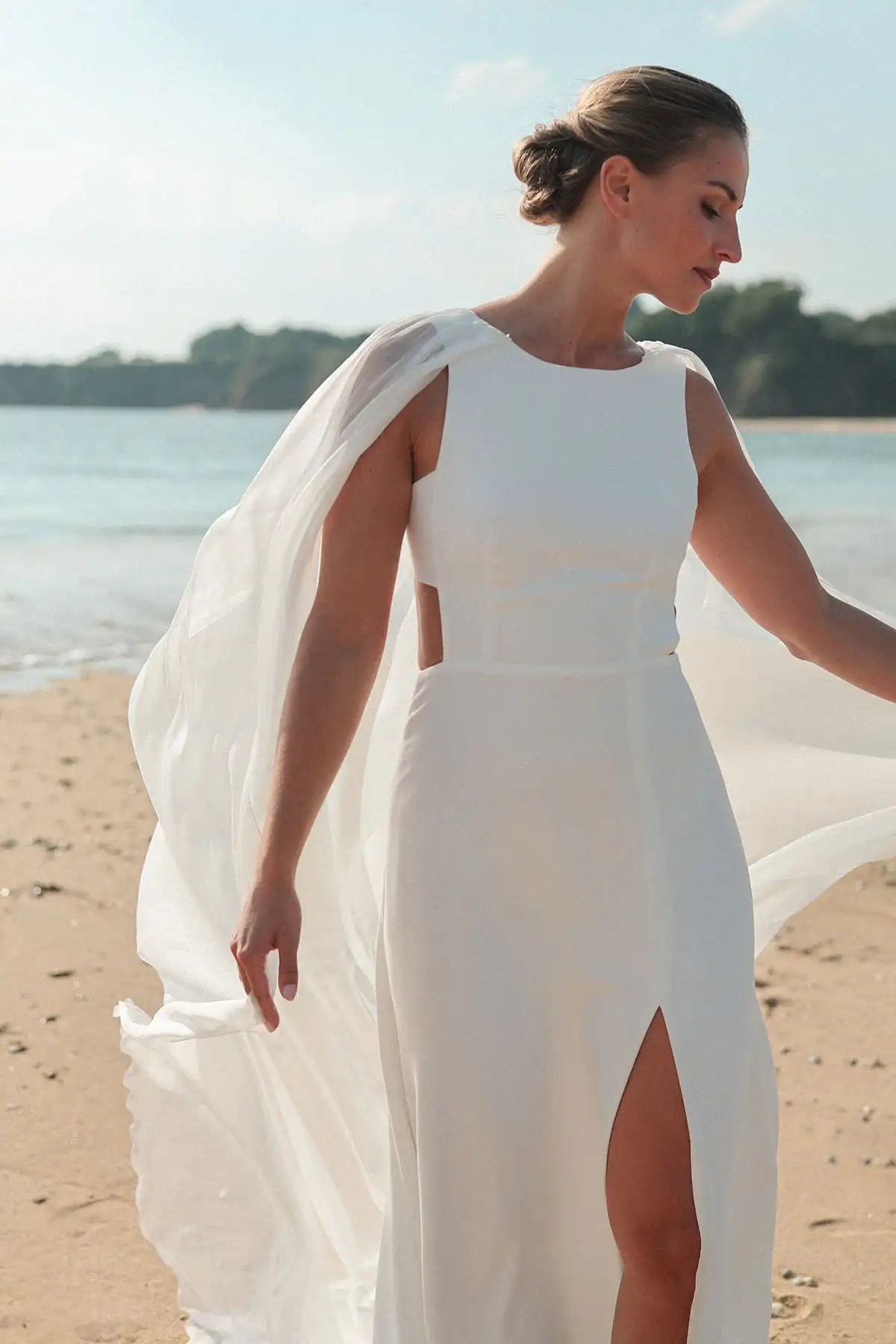 Robes de mariée : Confidence - L'heure dorée - Marie Laporte - Créatrice de robes de mariée sur mesure - Paris