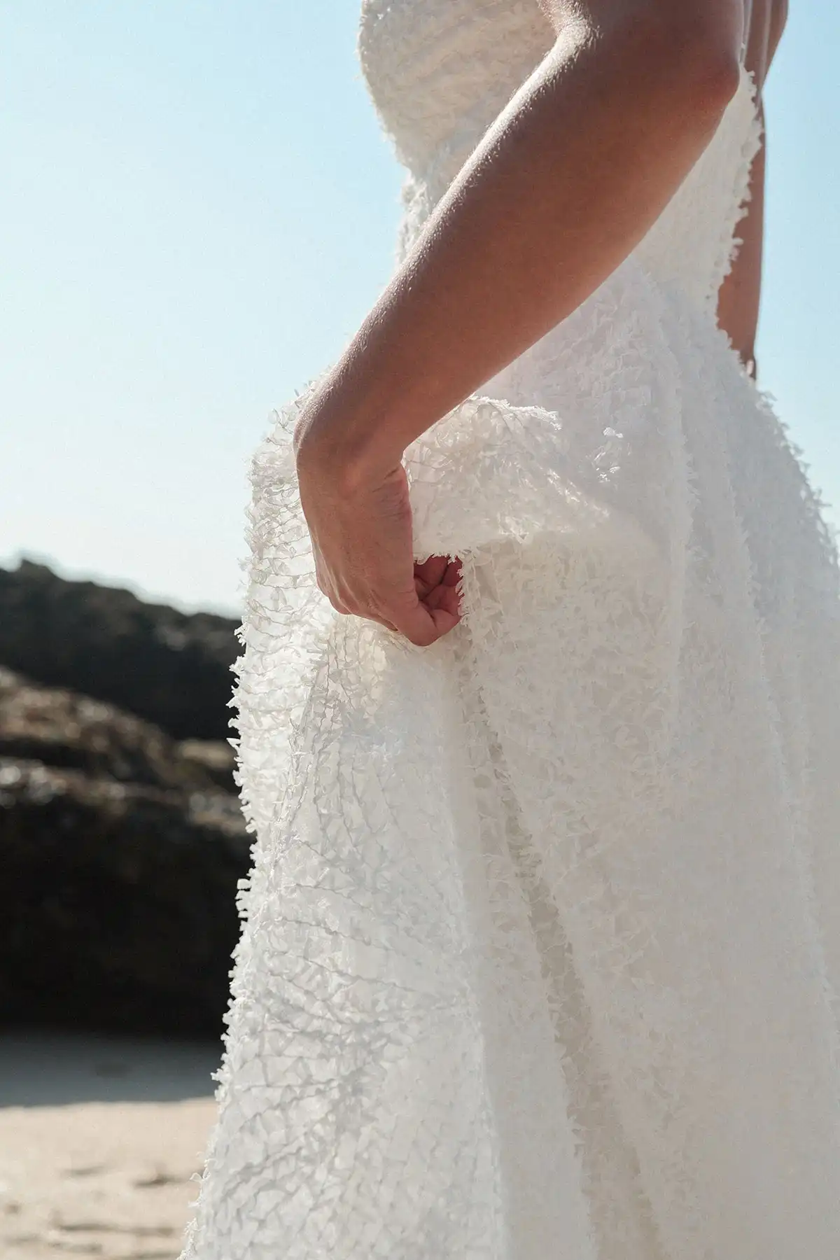 Robes de mariée : Surprise - L'heure dorée - Marie Laporte - Créatrice de robes de mariée sur mesure - Paris